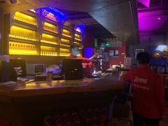 -Helens海伦司(海外联谊大厦店)