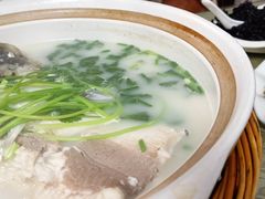 砂锅鱼头-鱼水情·农家菜·大鱼头(南山竹海店)