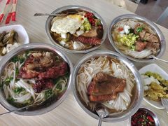 -翠香猪脚粉(游泳馆店)