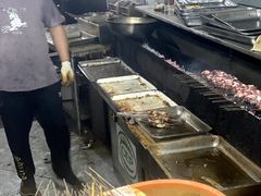 -老广烧烤(骆驼山康馨园店)