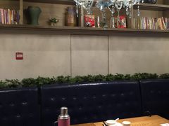大堂-茅炒屋龙虾·烧烤·湘菜(新河路店)