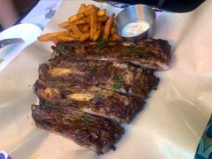 -LESCEDARS Brasserie Bistro香柏树