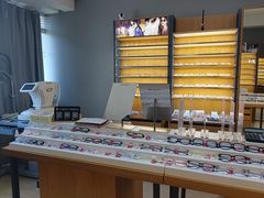 -优医视平价眼镜蔡司依视路折扣工厂店(德胜门店)