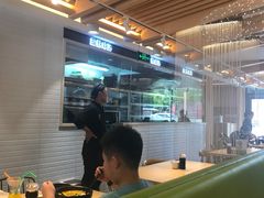 大堂-过桥缘·过桥米线(大华虎城嘉年华店)