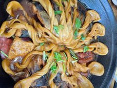 -八次方密云水库鱼粘卷子·熏鸽子·农家菜