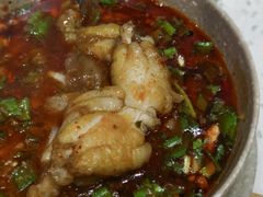 -肖肖酸萝卜鱼火锅(总店)