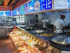 -靠山屯东北农家菜(八龙桥雅苑店)