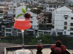 -悦吧·360°全景天台酒吧(象山店)