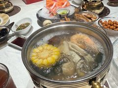 -海鲨湾海鲜会馆(百家湖1912店)
