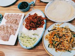 -合合春饼·酱骨·东北菜(潘家园店)