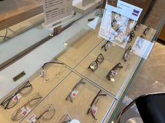 -MiRi明润眼镜·蔡司官方授权店(星光荟店)