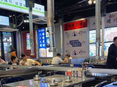 -哈哈碳都·牛肋条无限自助烤肉(台江万达店)