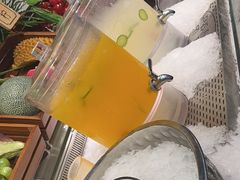 -金滏山烤肉·海鲜·火锅自助餐厅(襄阳万达店)