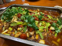 -琥珀老六龙虾(四里河店)