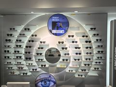-浮光眼镜·蔡司视觉合作·数字验配中心(陆家嘴店)