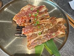 -草家酱蟹炭火烤肉店(珲春南路二店)