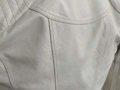 皮衣磨损清洗保养补伤上色前后对比-A&G奢侈品护理(万科旗舰店)