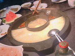 -怡品川宇火锅(宝立方店)