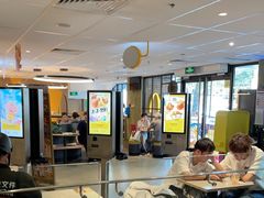 -麦当劳(静安寺店)