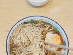 -镇南锅盖面馆(解放路店)