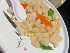 太湖三白-吴越荣记苏州菜·松鼠桂鱼100%活鱼现做(斜塘老街店)