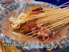 -马路边边串串香(苗栗路店)