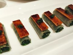 野菜卷配松板肉-东富酒家(龙湖西溪天街店)