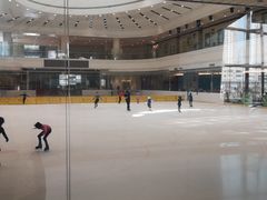 -陈露国际冰上中心(天津嘉里汇店)