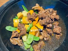 -老何二婶家铁锅炖·东北菜(白石洲店)