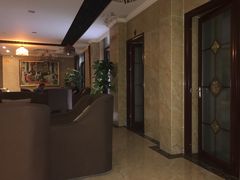 -辣螃铠盆盆蟹大排档(海昌店)