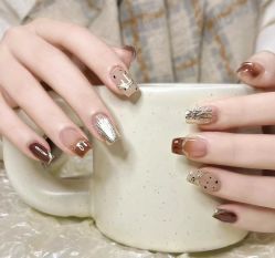 -UMl Nail 尤米美甲美睫半永久