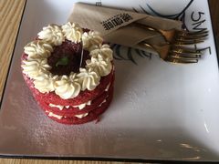 -ZING COFFEE 镜咖啡