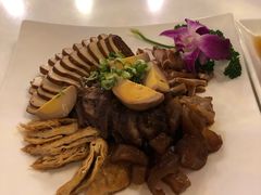-天下三绝 牛肉面/红酒