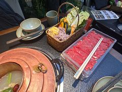 -菌自由丨野生菌火锅特色庭院餐厅(丽江古城店)