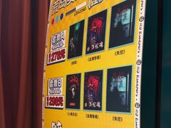 -荒岛实景沉浸密室(江汉路1店)