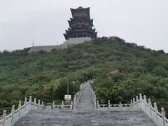 -定都峰