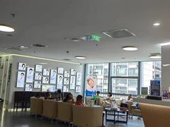 -极光口腔·矫正种植修复(锦江店)