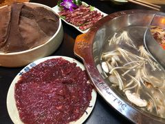 -大龙辣火锅·龙虾·烧烤(湖滨新天地店)