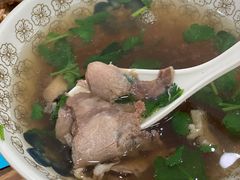 -牛小隆牛肉面馆(四牌楼店)