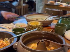 -云海肴·汽锅鸡·云南菜(天山百盛优客店)