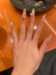 -尤米一站式美甲美睫