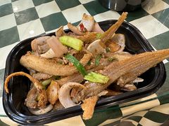 -老鄞江清水龙虾•赵赵家(江北店)