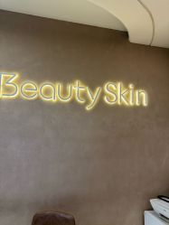 -Hi Beauty Skin 科技美肤中心
