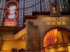 -影汇之星8字形摩天轮