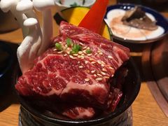 特选壶渍带骨牛排-炎蔵牛舌烤肉