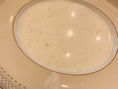 奶油松茸蘑菇汤-莫斯科餐厅