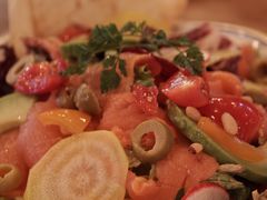 三文鱼牛油果沙拉-Alimentari Grande(东湖路店)