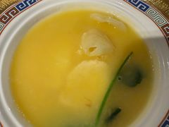 鸡汤豌豆煮珍珠花胶-品湘宴·湖南宁乡菜