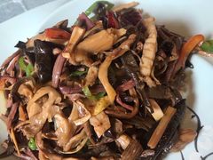 -小厨子私房菜·云南美食店