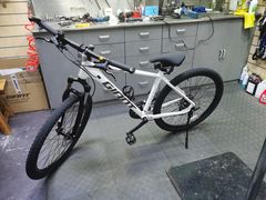 -GIANT捷安特自行车专卖店(金桥台儿庄路店)